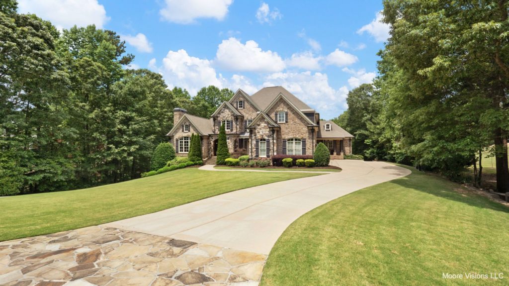 real estate Moore Visions